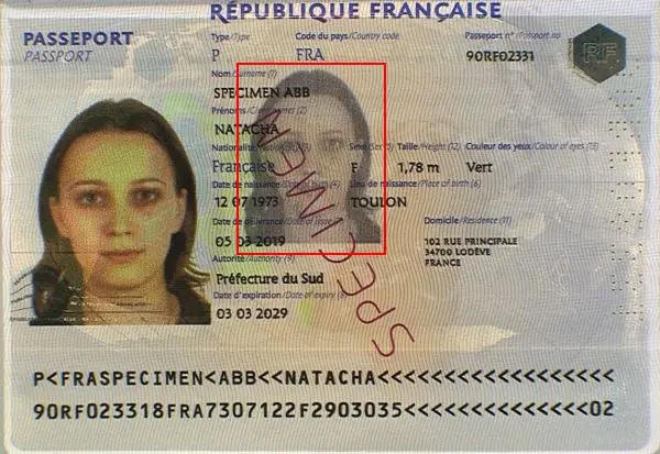 Vérifier un passeport français en ligne, photo fantome Vérifier un passeport français en ligne, photo fantome