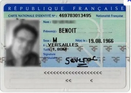 Check a French identity card, font Check a French identity card, font