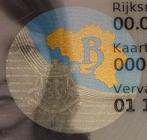 Vérifier une carte d’identité belge en ligne MOV 1 Vérifier une carte d’identité belge en ligne MOV 1