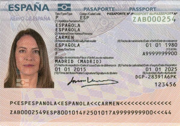 Verificar un pasaporte español, datos biográficos