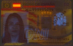 Vérifier une carte d'identité espagnole, ultraviolets recto Vérifier une carte d'identité espagnole, ultraviolets recto